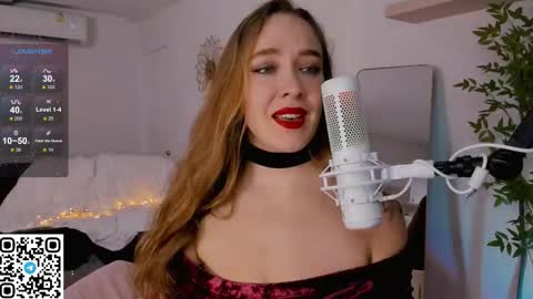 Snapshot of angelpaull chatting on 09/18/25, 10:12 Angel online show from 09/18/25, 10:12