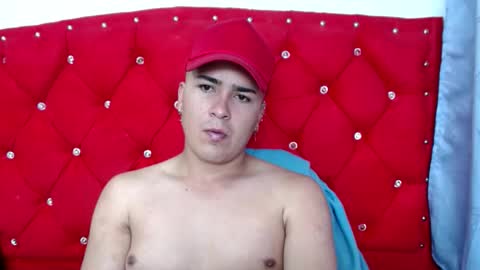 Snapshot of angels_0001 chatting on 12/09/24, 06:23 angels_0001 online show from 12/09/24, 06:23