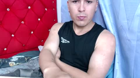 Snapshot of angels_0001 chatting on 12/11/24, 06:14 angels_0001 online show from 12/11/24, 06:14