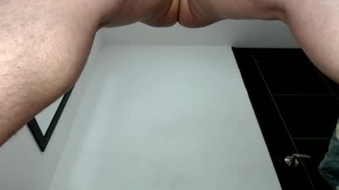 Snapshot of angels_0001 chatting on 12/31/24, 03:53 angels_0001 online show from 12/31/24, 03:53