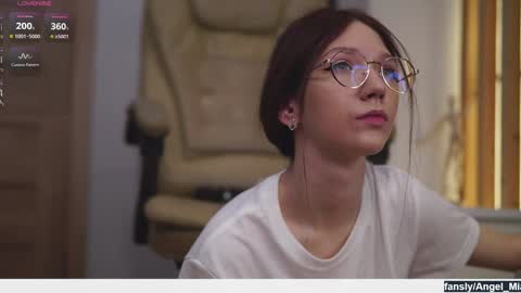 Snapshot of angels_kiss chatting on 02/06/26, 08:51 Nikki online show from 02/06/26, 08:51