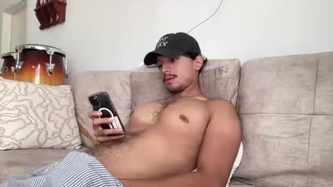 Sebastian online show from 06/12/26, 04:39