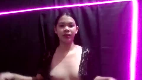 Snapshot of angelscarlet634647 chatting on 02/03/26, 05:49 New here Come chat have fun Respect is appreciated online show from 02/03/26, 05:49