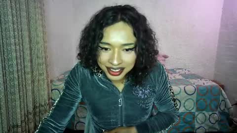 Snapshot of angelsdustxxx chatting on 03/29/26, 04:56 online show from 03/29/26, 04:56