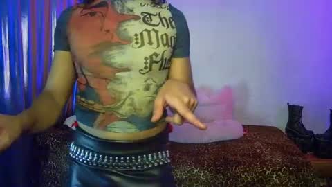   online show from 06/11/26, 02:53