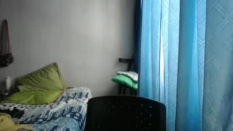 Snapshot of angelsexylatina chatting on 01/22/25, 06:20 rebeca online show from 01/22/25, 06:20