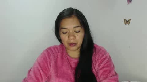 Snapshot of angelsexylatina chatting on 05/21/26, 07:32 rebeca online show from 05/21/26, 07:32