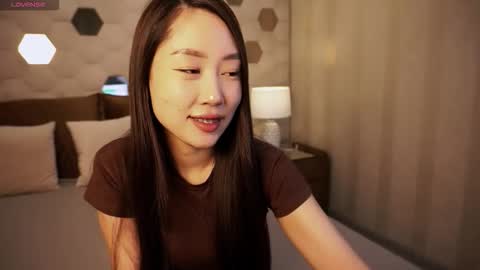 angelshy_ online show from 09/24/25, 06:50