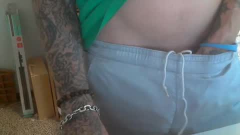 Snapshot of angelsound777 chatting on 11/04/25, 08:57 angelsound777 online show from 11/04/25, 08:57