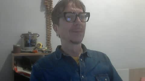 Snapshot of angelsound777 chatting on 04/04/26, 06:16 angelsound777 online show from 04/04/26, 06:16