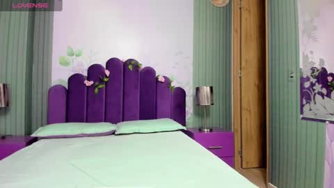 Angel  online show from 02/02/25, 11:30