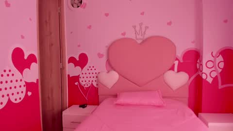 Angel  online show from 02/13/25, 12:21