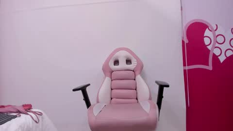 Angel  online show from 02/26/25, 04:03