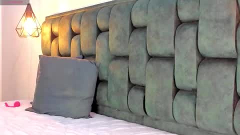 ANGIE online show from 10/11/25, 02:48