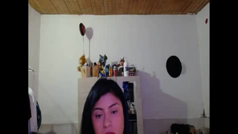 Snapshot of angelswhithe chatting on 09/19/25, 06:08 angels online show from 09/19/25, 06:08