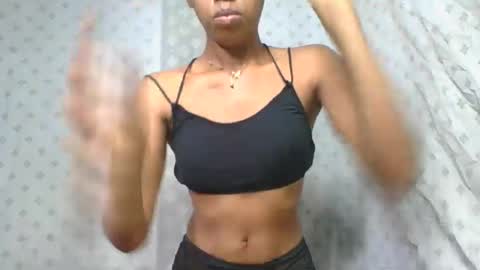 angeltta69 online show from 11/24/25, 06:02