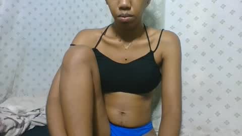 angeltta69 online show from 12/03/25, 10:57