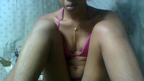 Snapshot of angeltta69 chatting on 06/07/26, 07:17 angeltta69 online show from 06/07/26, 07:17