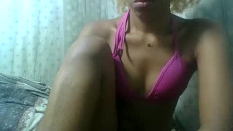 Snapshot of angeltta69 chatting on 06/10/26, 08:24 angeltta69 online show from 06/10/26, 08:24