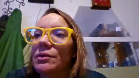 angelvanderpool71 online show from 12/30/24, 07:42