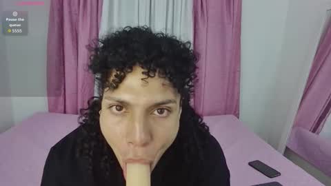 angelwhitte online show from 11/14/25, 08:29