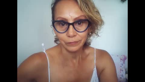 angelycute476334 online show from 01/31/25, 08:33