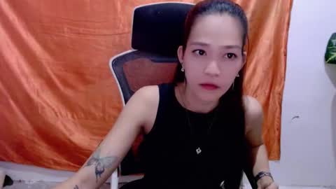 Snapshot of angelyn_slim chatting on 06/07/26, 11:14 angelyn_slim online show from 06/07/26, 11:14