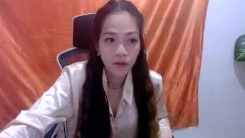 Snapshot of angelyn_slim chatting on 07/08/26, 02:49 angelyn_slim online show from 07/08/26, 02:49