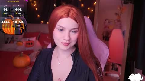 Snapshot of angelytaxx chatting on 11/24/25, 12:10 Angel online show from 11/24/25, 12:10