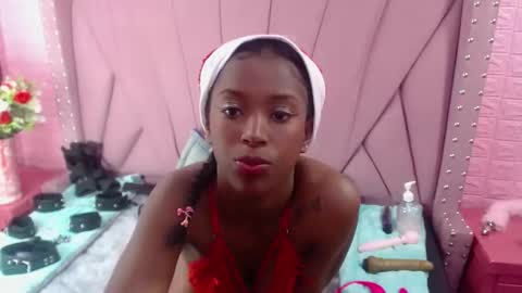 Snapshot of angeyapetite chatting on 12/23/24, 03:33 Anyega online show from 12/23/24, 03:33
