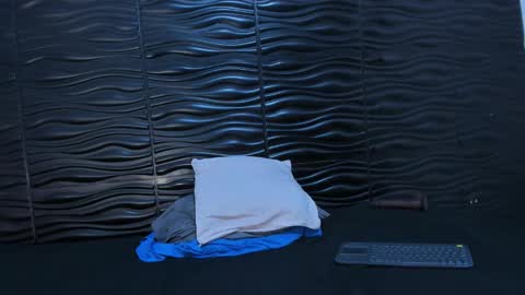 Snapshot of anggie_miller chatting on 03/09/26, 10:58 anggie online show from 03/09/26, 10:58