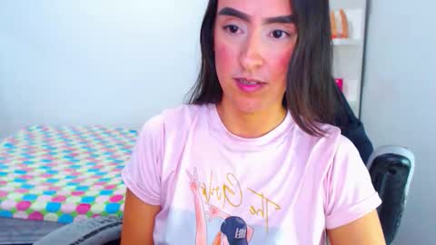 IG angie dreamgirl01 online show from 05/19/26, 11:00