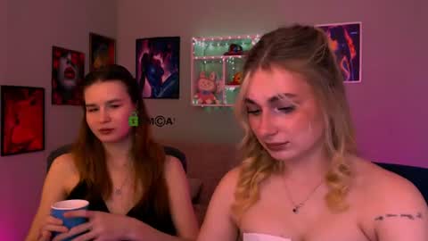 Snapshot of angie_foxy chatting on 06/16/26, 07:27 Angle online show from 06/16/26, 07:27