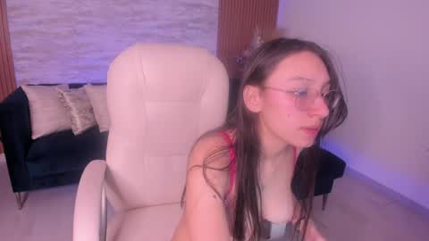 Snapshot of angie_smith_x chatting on 05/29/26, 10:57 angie_smith_x online show from 05/29/26, 10:57