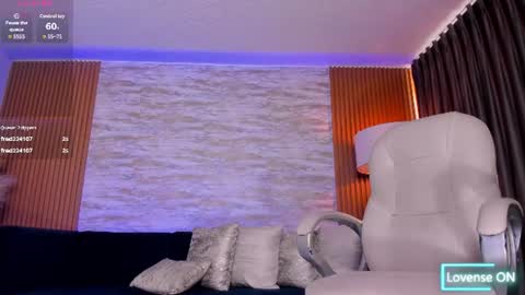 Snapshot of angie_smith_x chatting on 06/27/26, 12:22 angie_smith_x online show from 06/27/26, 12:22