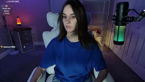 Snapshot of angiefae_ chatting on 04/21/26, 01:42 Angie Fae online show from 04/21/26, 01:42