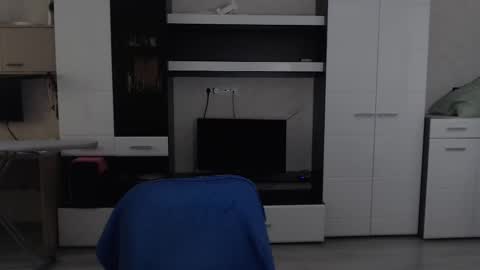 Snapshot of angryzan chatting on 03/04/25, 10:35 vodka online show from 03/04/25, 10:35