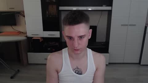 Snapshot of angryzan chatting on 10/02/25, 05:14 vodka online show from 10/02/25, 05:14