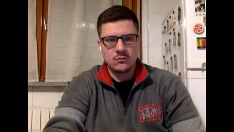 Snapshot of angus0666 chatting on 01/08/25, 09:34 angus0666 online show from 01/08/25, 09:34