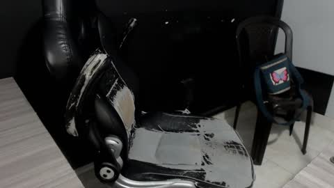 angy online show from 01/29/25, 12:33