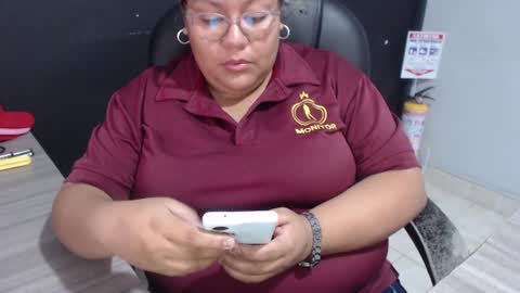 Snapshot of angy_ro12 chatting on 06/16/26, 03:14 angy online show from 06/16/26, 03:14