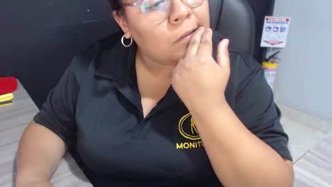 Snapshot of angy_ro12 chatting on 07/01/26, 03:34 angy online show from 07/01/26, 03:34