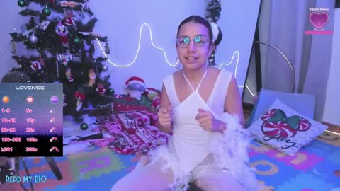 Anhala Rivera online show from 12/12/24, 04:04