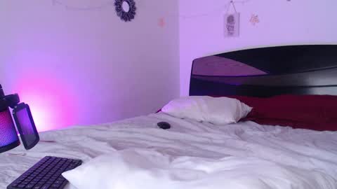 ana sofia   online show from 02/12/25, 05:26