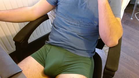 Snapshot of anhotcock chatting on 12/28/24, 03:04 anhotcock online show from 12/28/24, 03:04