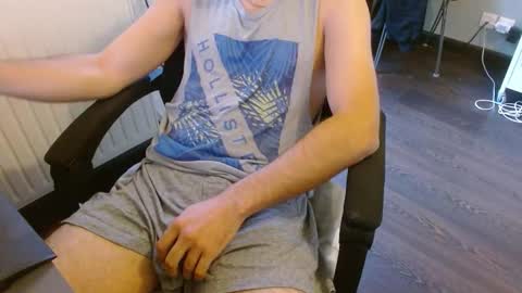 Snapshot of anhotcock chatting on 11/16/25, 08:09 anhotcock online show from 11/16/25, 08:09