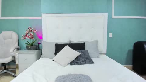 Ania online show from 02/13/26, 09:22