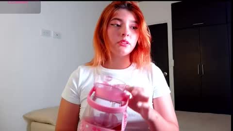 Snapshot of ania_mml chatting on 01/08/26, 10:23 Ania online show from 01/08/26, 10:23