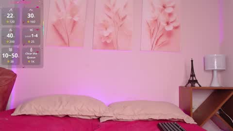     online show from 12/15/25, 07:18