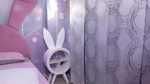 Snapshot of anie_saenz chatting on 04/11/26, 11:09 Anie online show from 04/11/26, 11:09